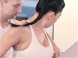 RELAXXXED - softcore massage pummel with Russian Kira goddess